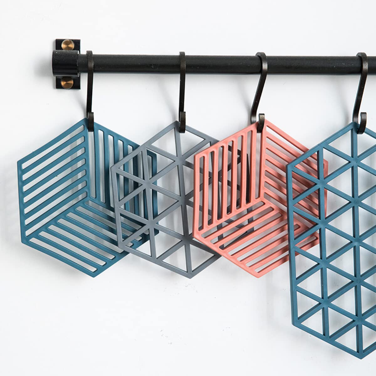 Pepplo Trivet Mats,4 Pack Silicone Table Mats Heat Resistant Hot Pans Non-Slip Pot Holders Placemat For Bowl Dishes Kitchen Cook